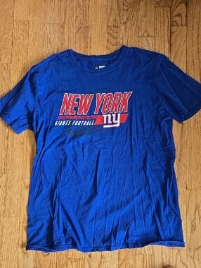 Men's New York Giants Blue Graphic Tee Size Large Never Worn